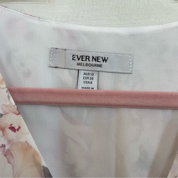 H&M | Size 6 - Candice Layered Floral knee length flowy slip on Midi sun Dress - Picture 4 of 5
